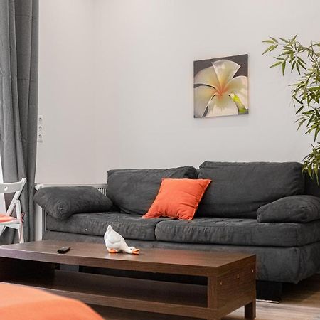 Fullfilling 3Br Shared Apartment With Pleasing Patio Viena Exterior foto