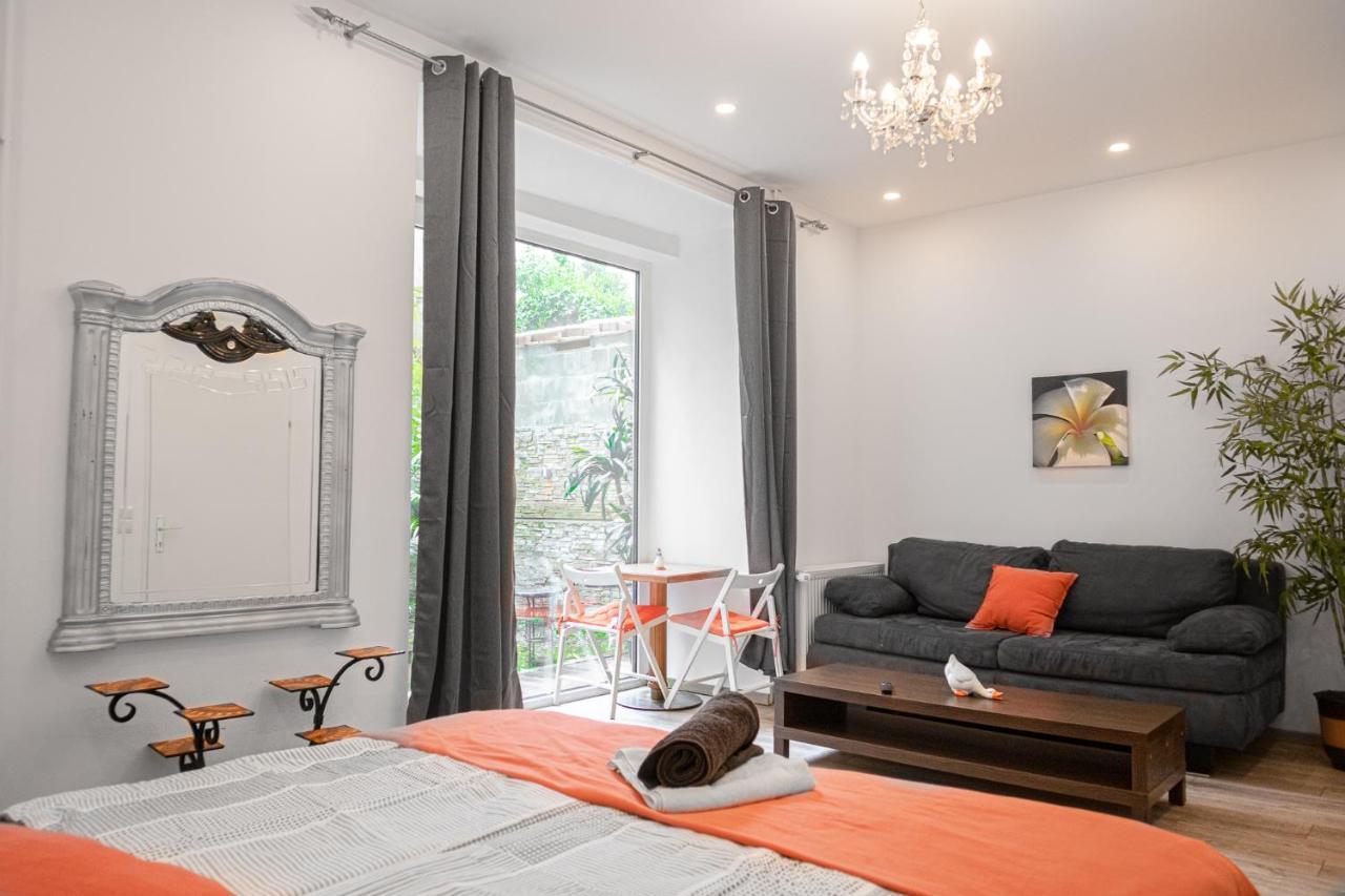 Fullfilling 3Br Shared Apartment With Pleasing Patio Viena Exterior foto